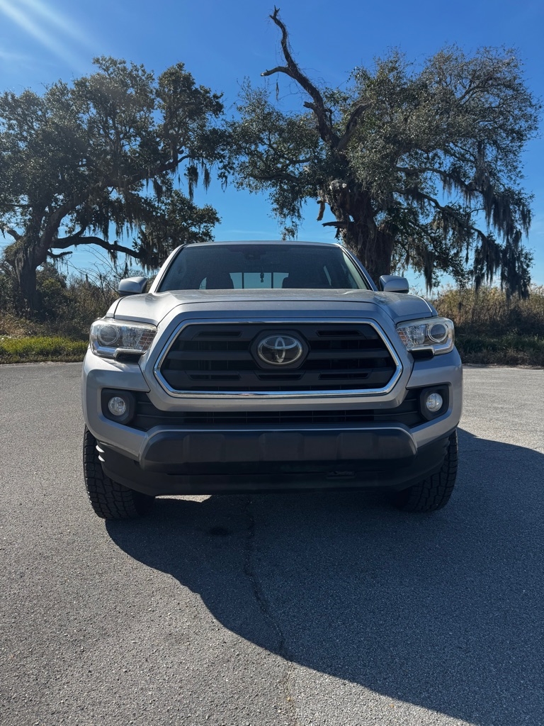 Toyota Tacoma SR5 Double Cab 5' Bed V6 4x2 AT (Natl) 2018