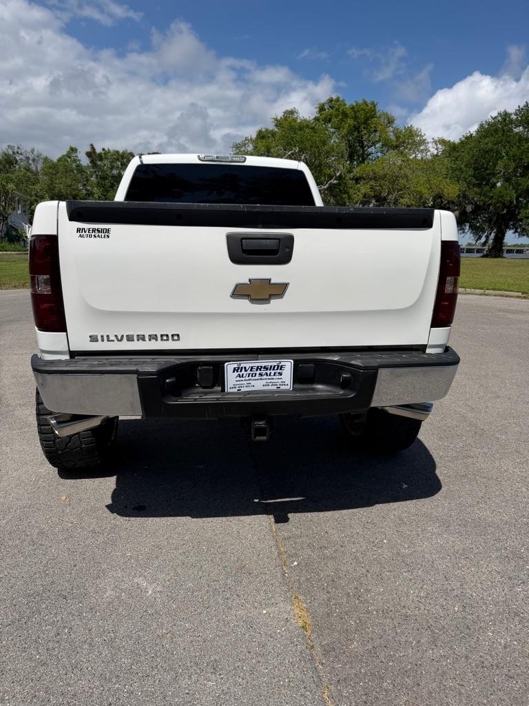 Chevrolet Silverado 1500 2WD Ext Cab 143.5" LS 2010