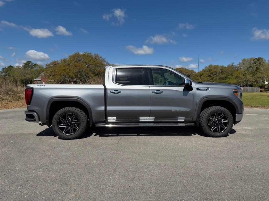 GMC Sierra 1500 4WD Crew Cab 147" SLT 2021