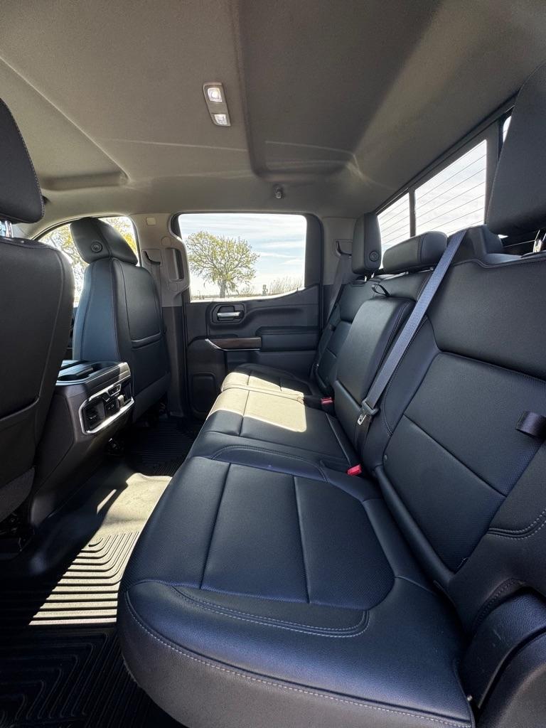 GMC Sierra 1500 4WD Crew Cab 147" SLT 2021