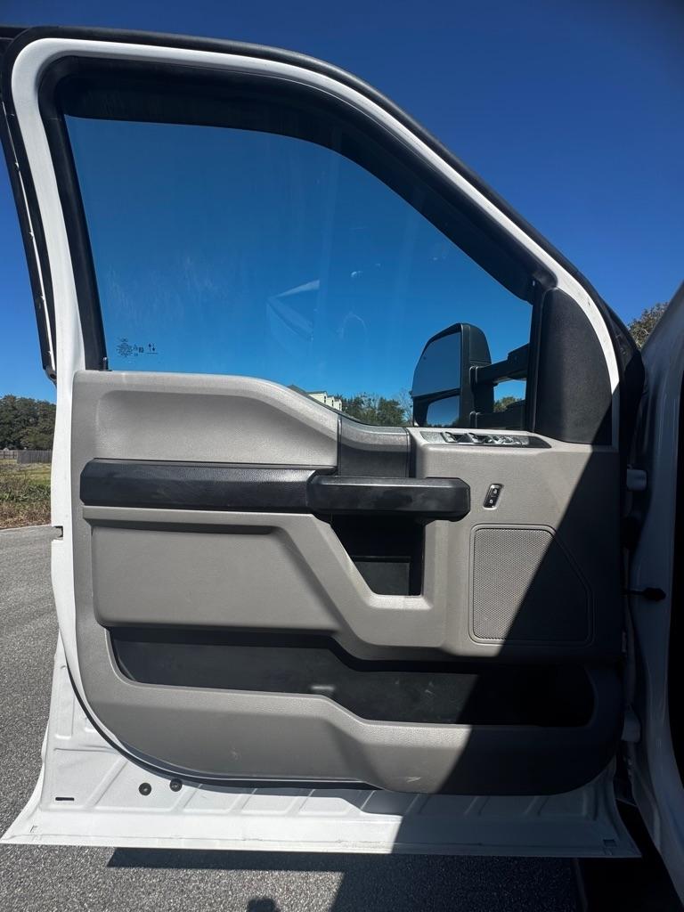 Ford Super Duty F-250 SRW XL 4WD Crew Cab 6.75' Box 2020