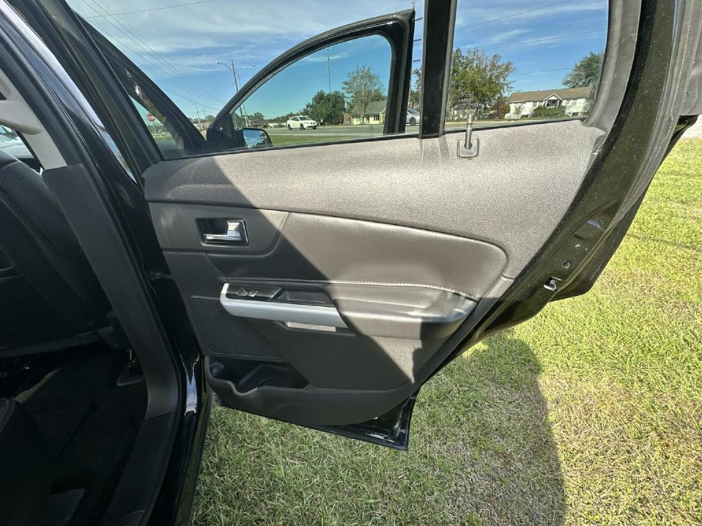 Ford Edge 4dr Limited FWD 2013