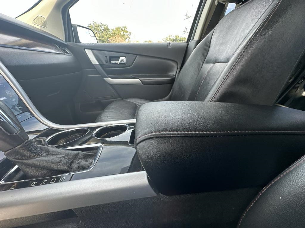 Ford Edge 4dr Limited FWD 2013