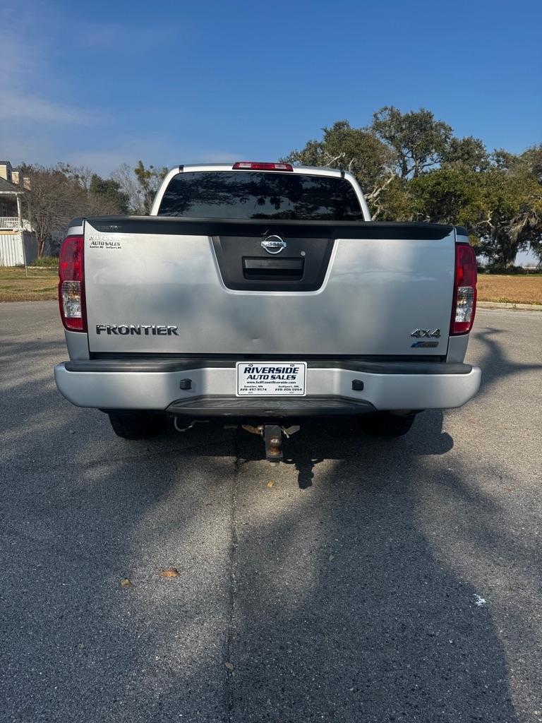 Nissan Frontier 2017.5 Crew Cab 4x4 S Auto 2017