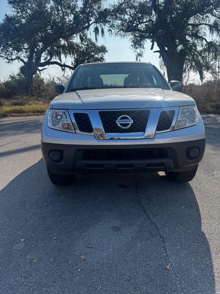 Nissan Frontier 2017.5 Crew Cab 4x4 S Auto 2017