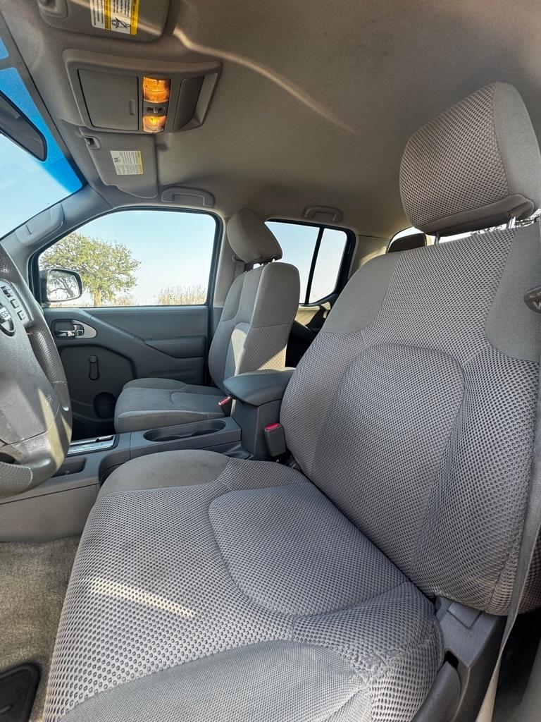 Nissan Frontier 2017.5 Crew Cab 4x4 S Auto 2017