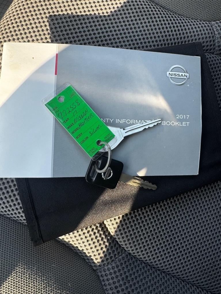 Nissan Frontier 2017.5 Crew Cab 4x4 S Auto 2017