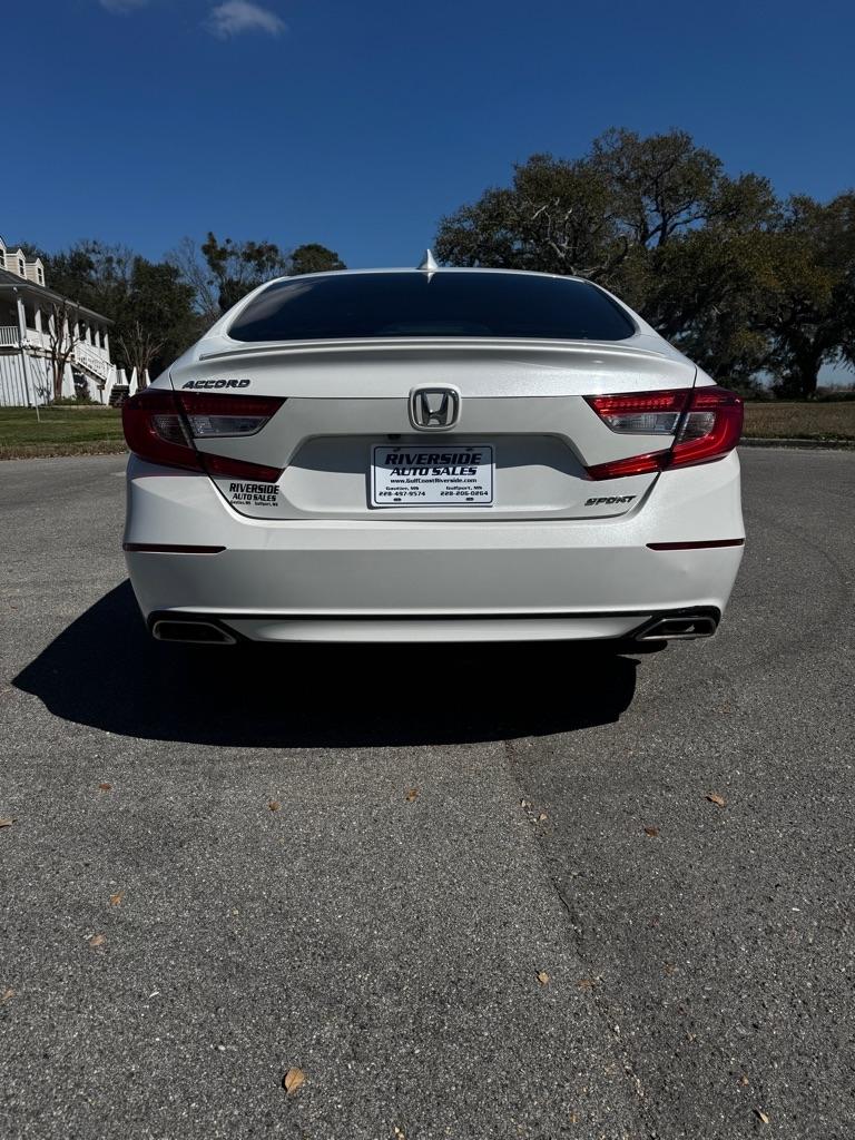 Honda Accord  2019