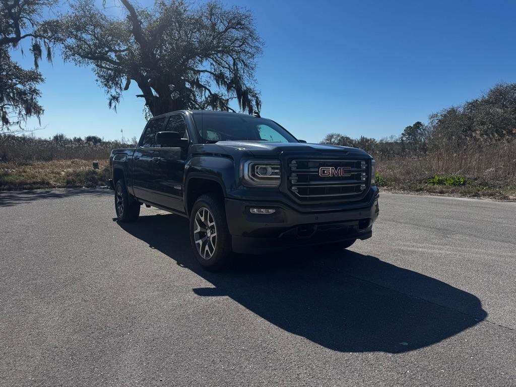 GMC Sierra 1500 4WD Crew Cab 143.5" SLT 2017