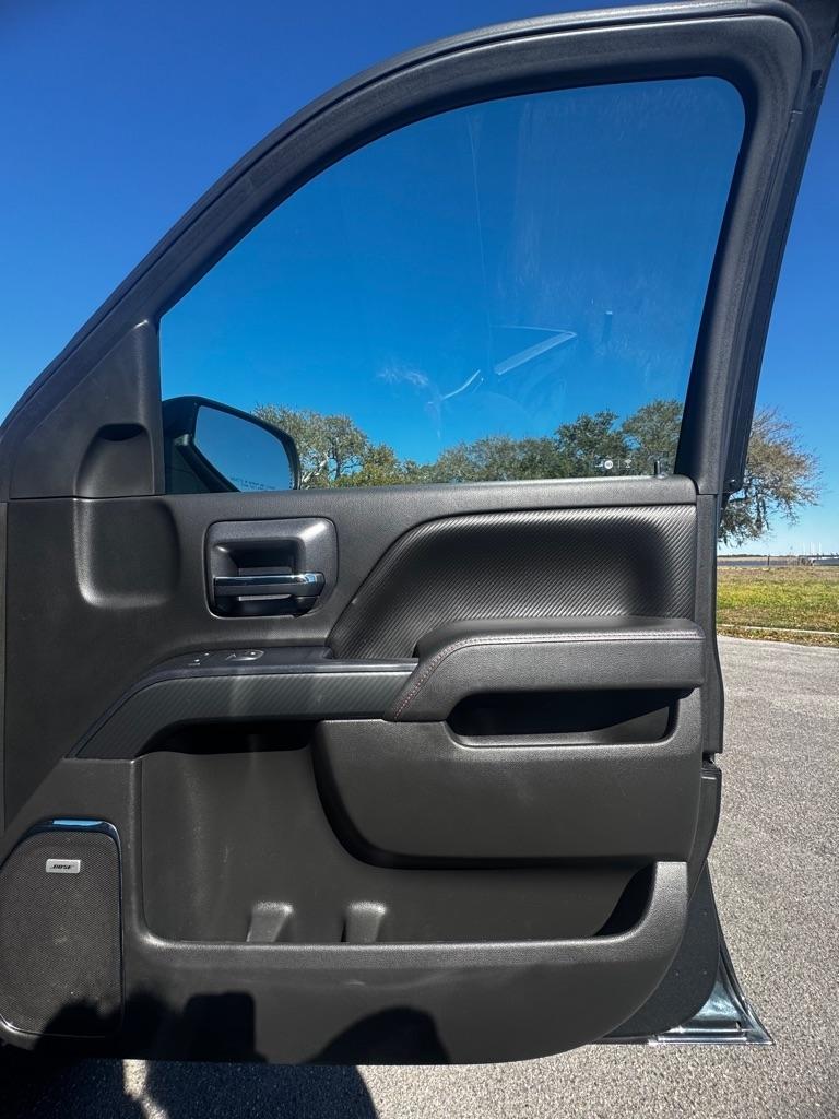 GMC Sierra 1500 4WD Crew Cab 143.5" SLT 2017