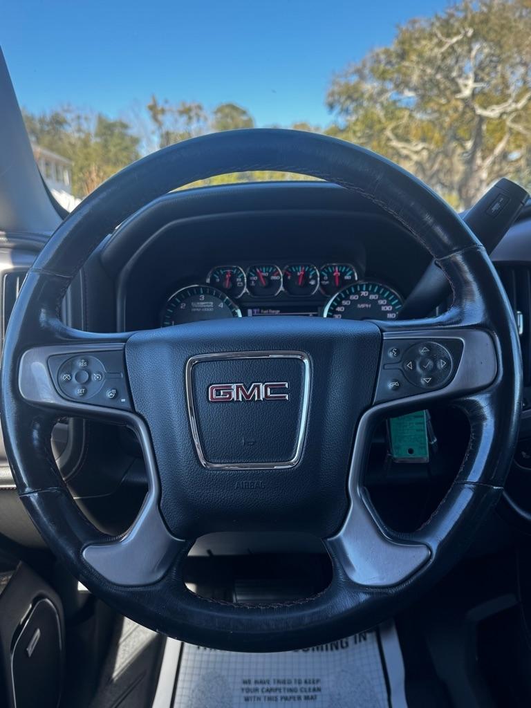 GMC Sierra 1500 4WD Crew Cab 143.5" SLT 2017