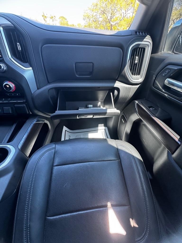 GMC Sierra 1500 4WD Crew Cab 147" SLT 2019