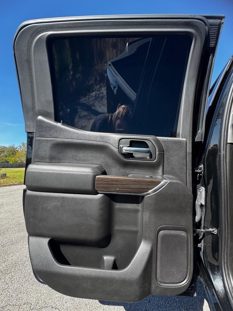 Chevrolet Silverado 1500 4WD Crew Cab 147" RST 2021