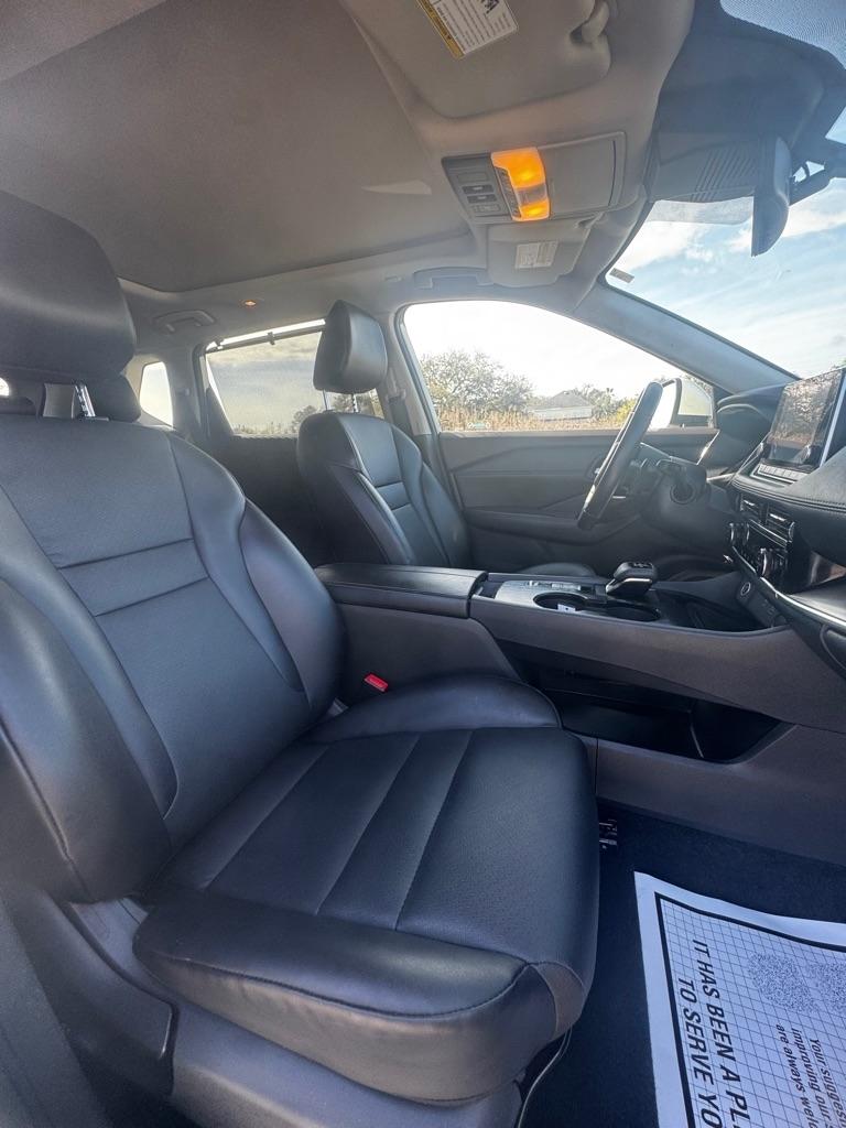 Nissan Rogue FWD SV 2022