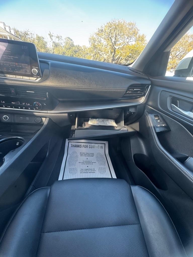 Nissan Rogue FWD SV 2022