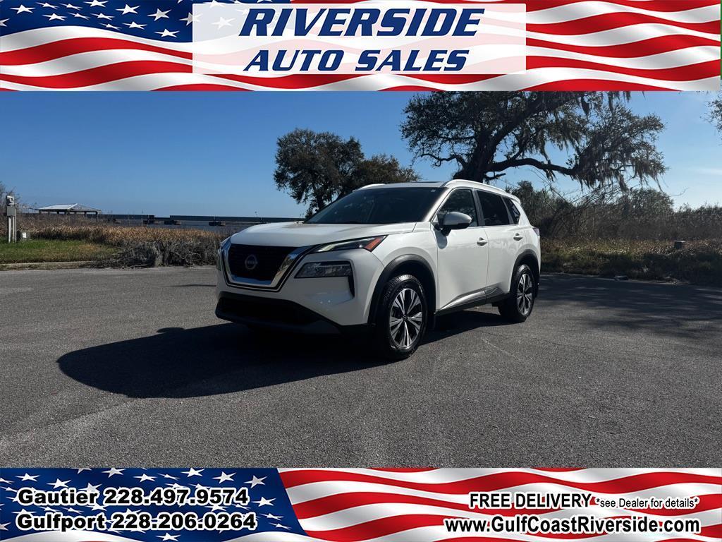 2022 Nissan Rogue FWD SV