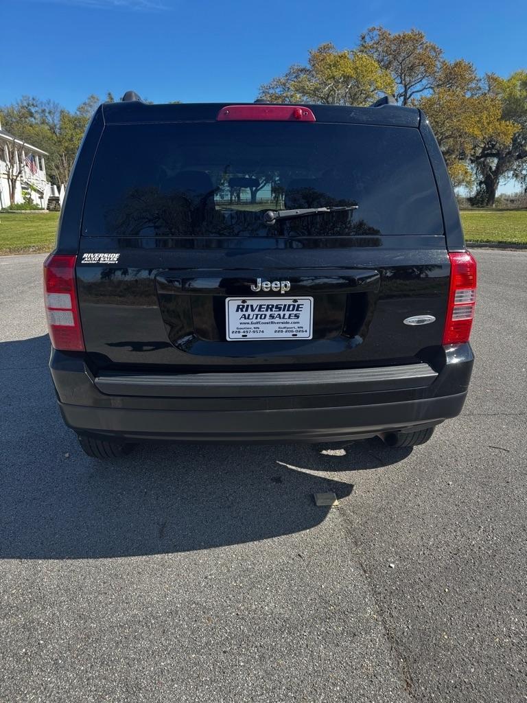 Jeep Patriot Latitude FWD 2017