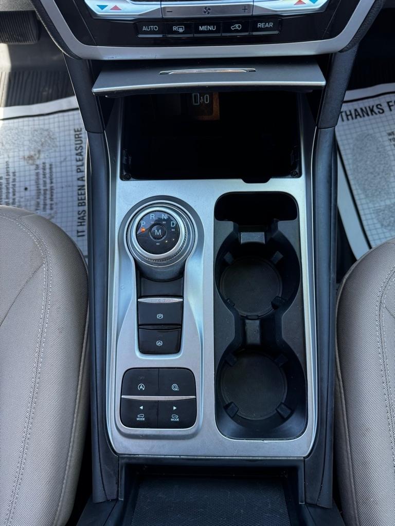 Ford Explorer Base RWD 2020