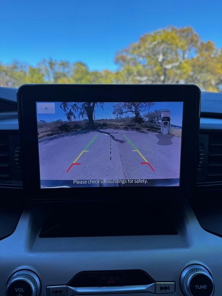 Ford Explorer Base RWD 2020