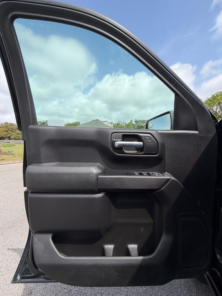 Chevrolet Silverado 1500 4WD Crew Cab 147" Custom Trail Boss 2019