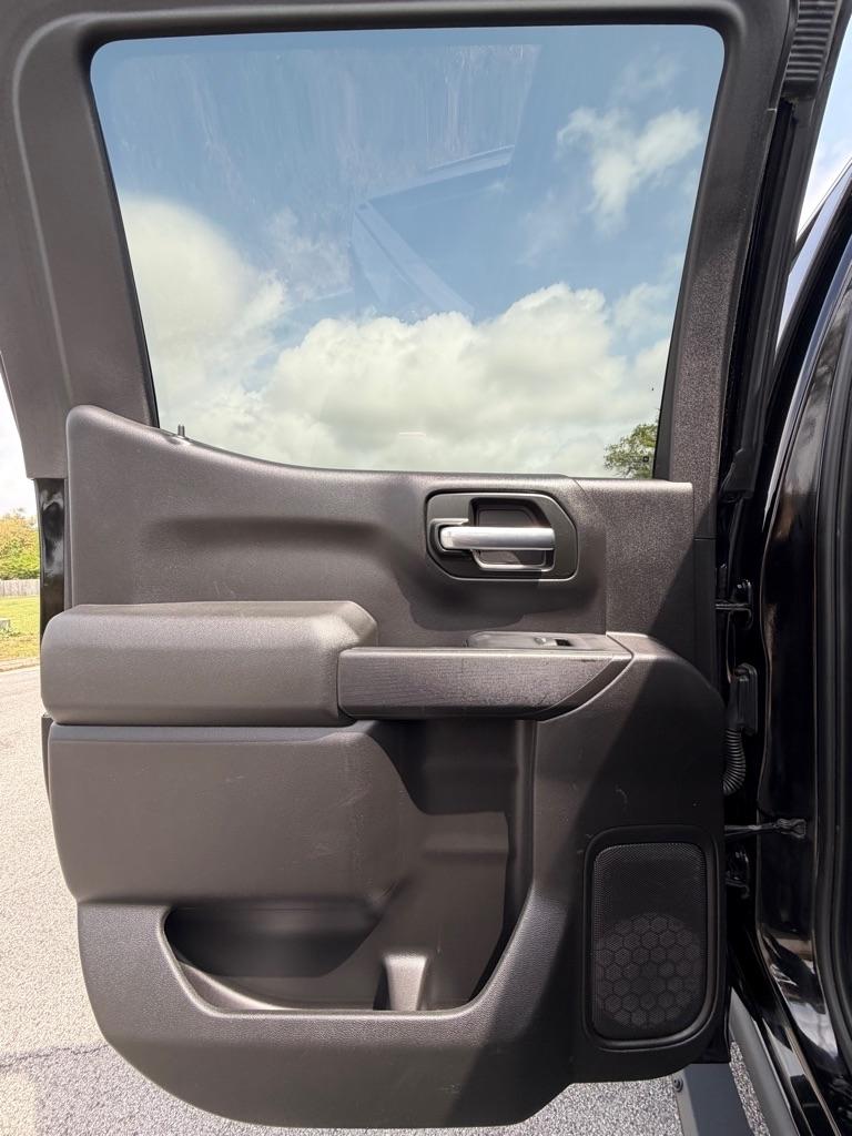 Chevrolet Silverado 1500 4WD Crew Cab 147" Custom Trail Boss 2019