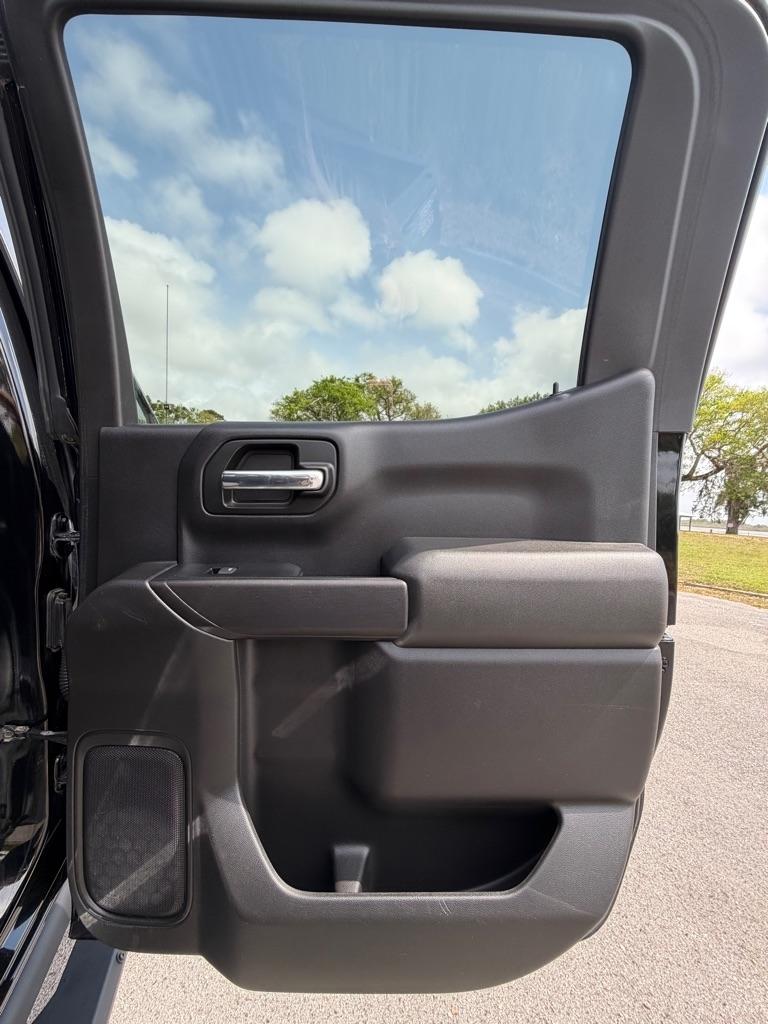 Chevrolet Silverado 1500 4WD Crew Cab 147" Custom Trail Boss 2019