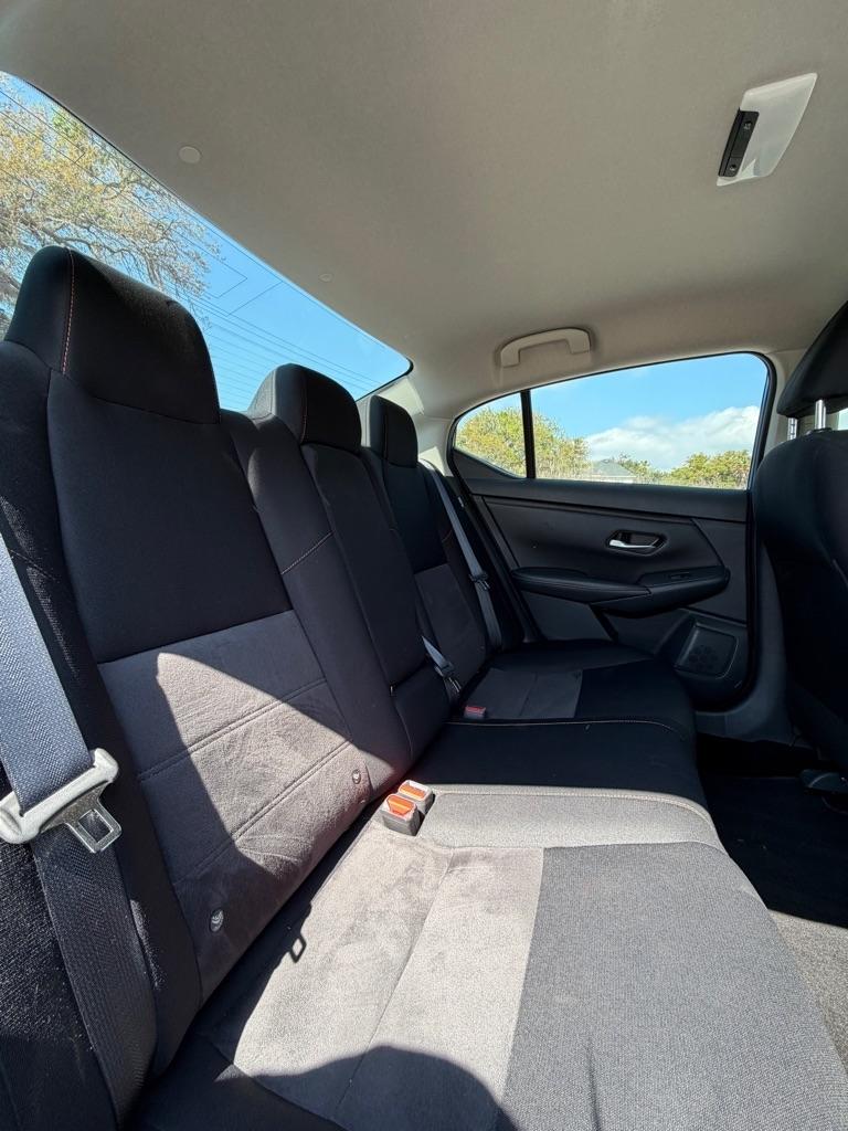 Nissan Sentra SR CVT 2022