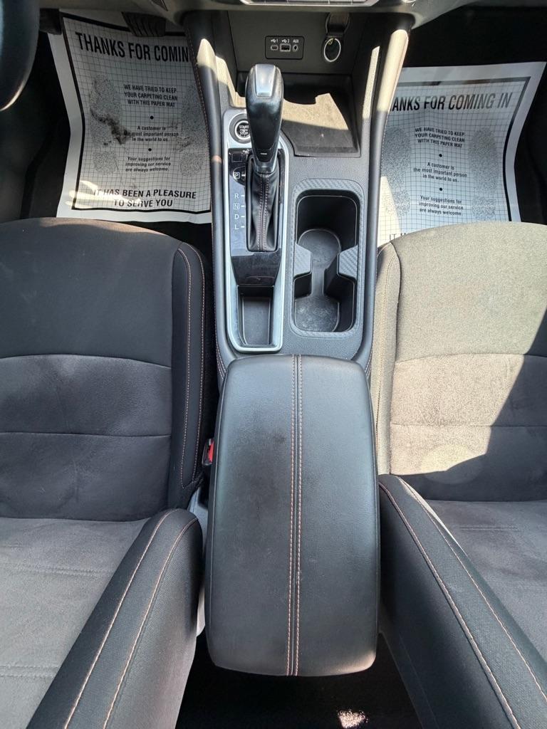 Nissan Sentra SR CVT 2022