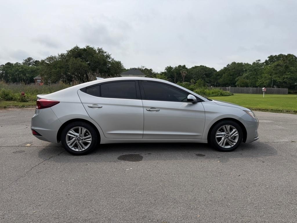 Hyundai Elantra Value Edition IVT 2020