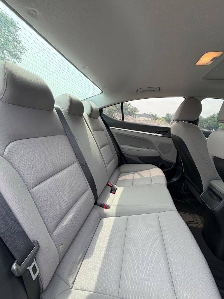 Hyundai Elantra Value Edition IVT 2020
