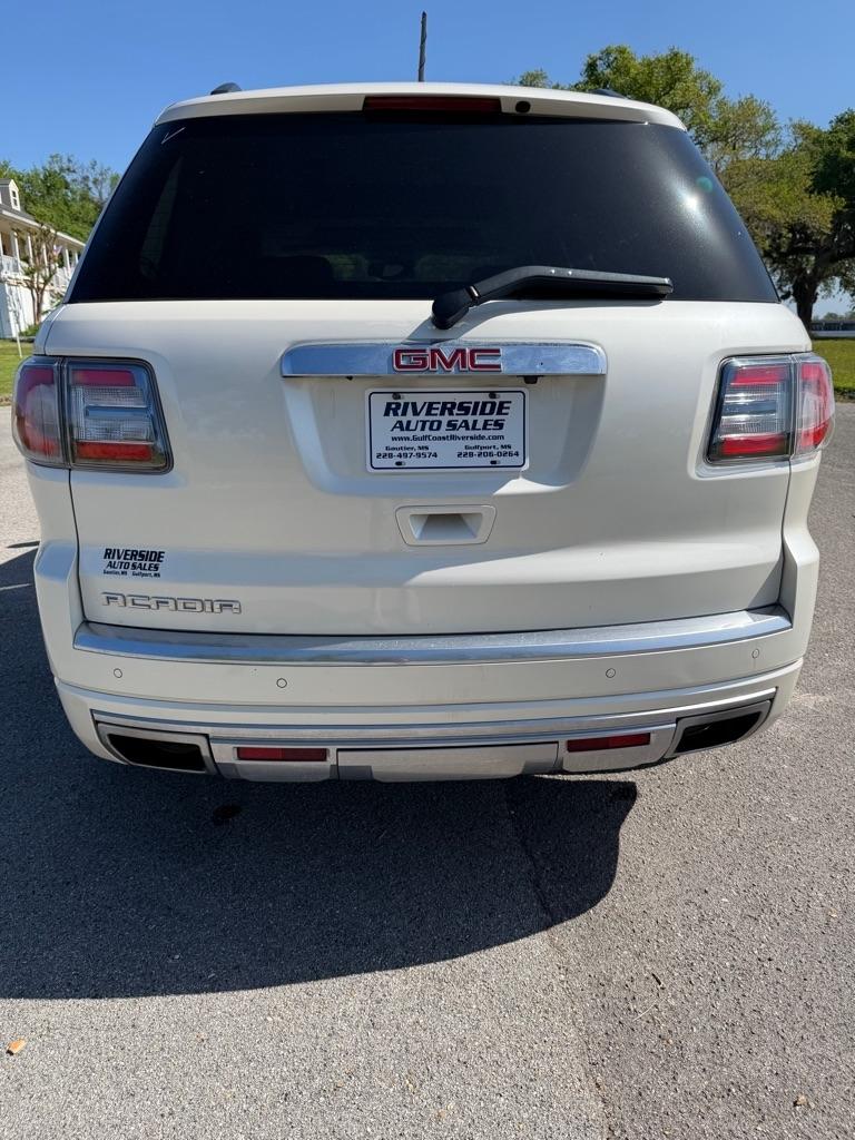 GMC Acadia FWD 4dr Denali 2014