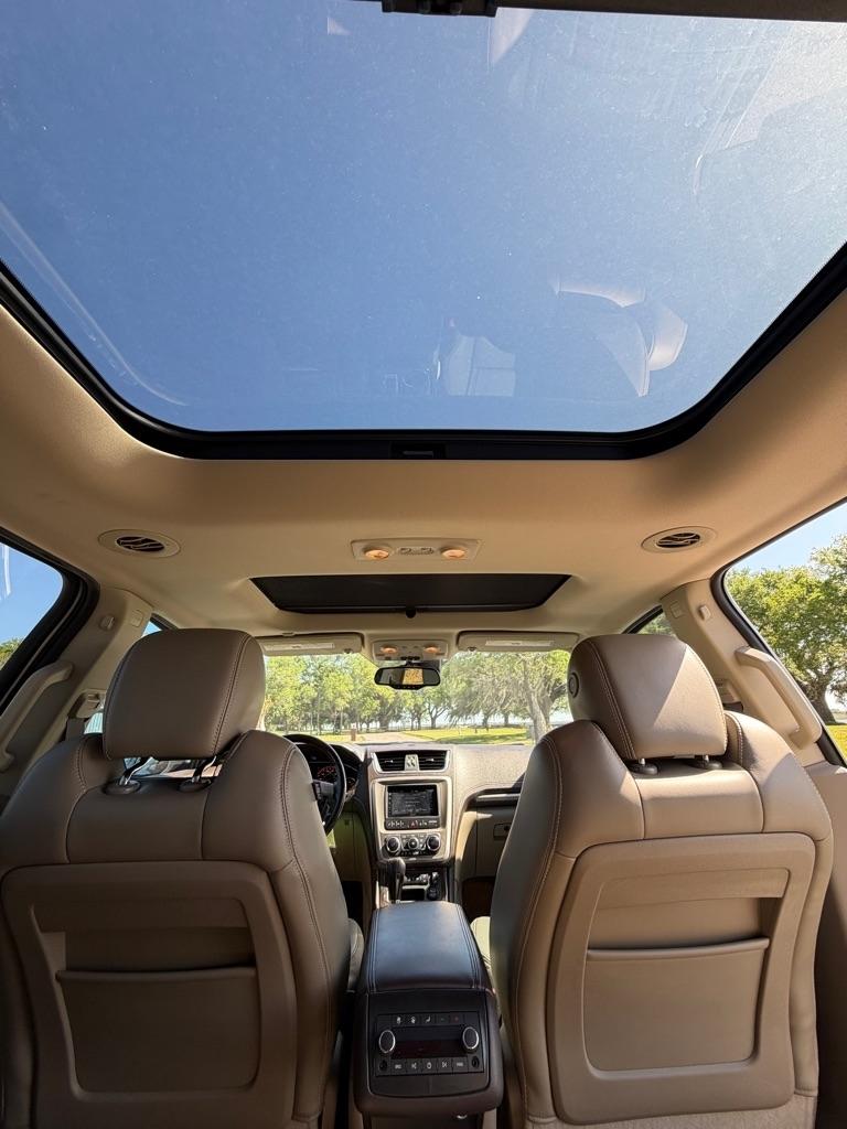 GMC Acadia FWD 4dr Denali 2014