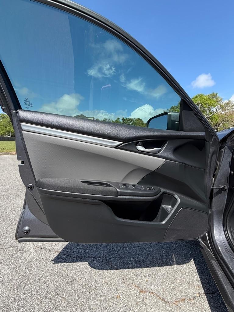 Honda Civic LX CVT 2018