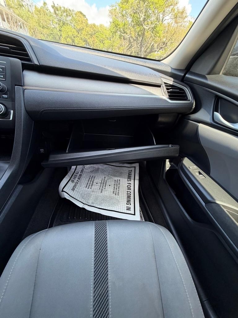 Honda Civic LX CVT 2018