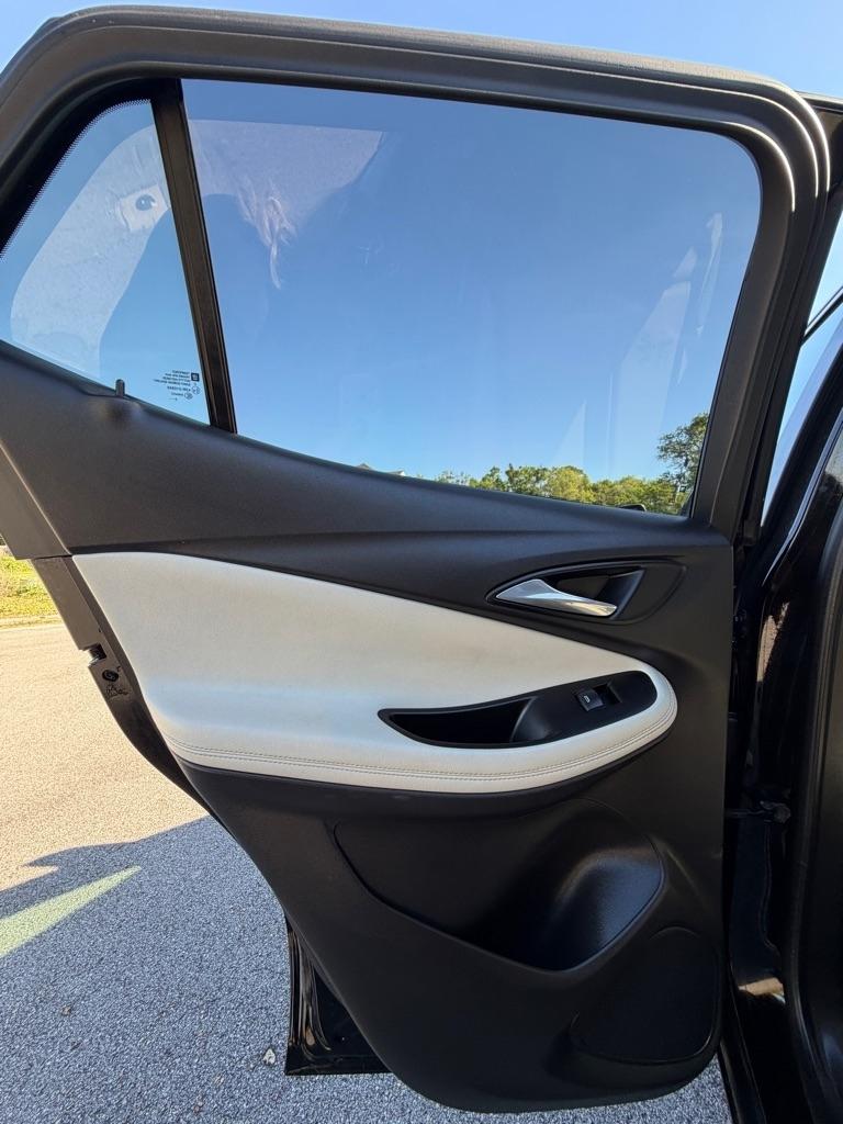 Buick Encore GX FWD 4dr Select 2021