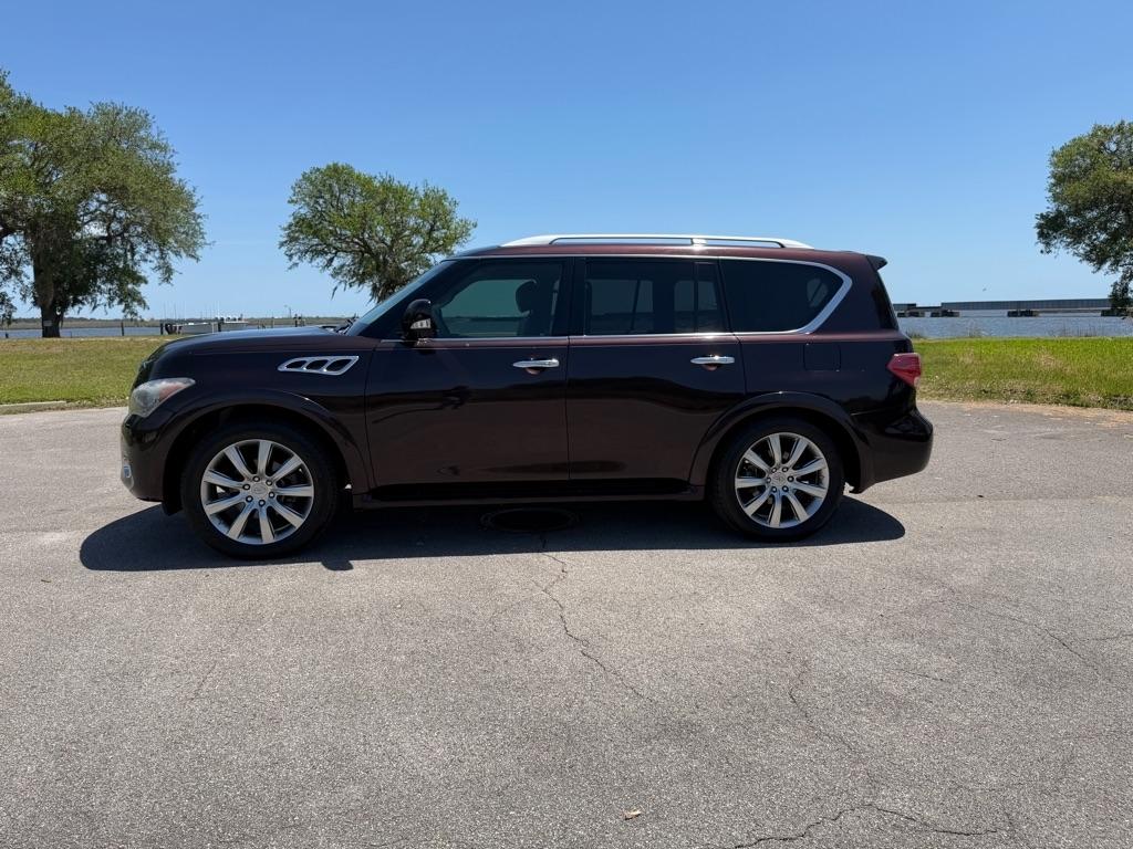 Infiniti QX56 2WD 4dr 7-passenger 2012