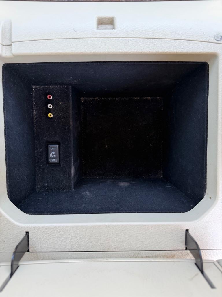 Infiniti QX56 2WD 4dr 7-passenger 2012