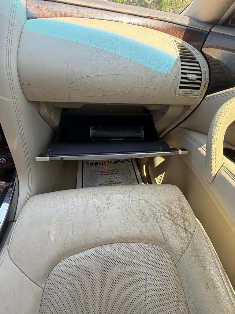 Infiniti QX56 2WD 4dr 7-passenger 2012