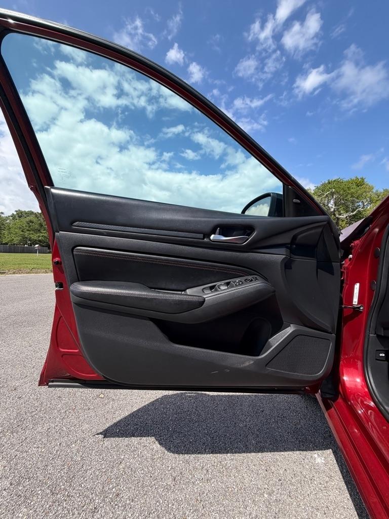 Nissan Altima 2.5 SR Sedan 2021