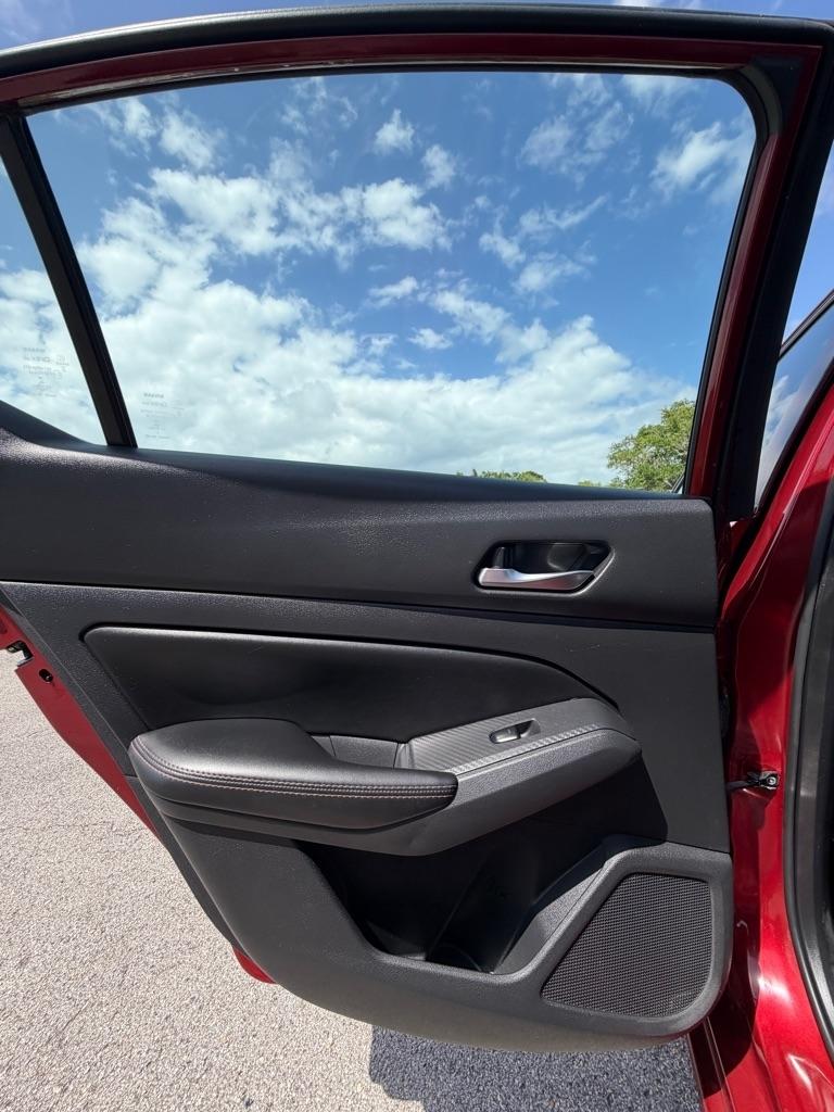 Nissan Altima 2.5 SR Sedan 2021