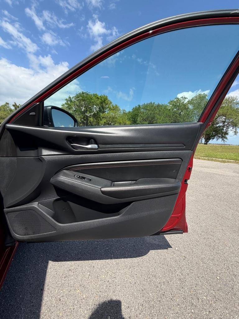 Nissan Altima 2.5 SR Sedan 2021