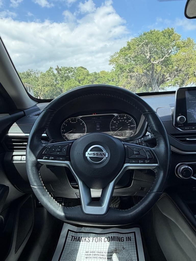 Nissan Altima 2.5 SR Sedan 2021