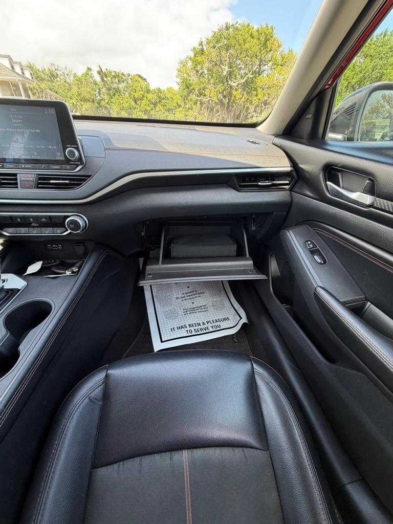 Nissan Altima 2.5 SR Sedan 2021