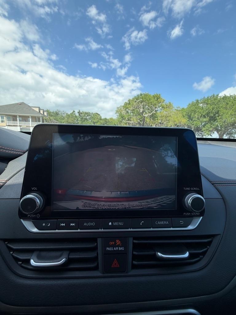 Nissan Altima 2.5 SR Sedan 2021