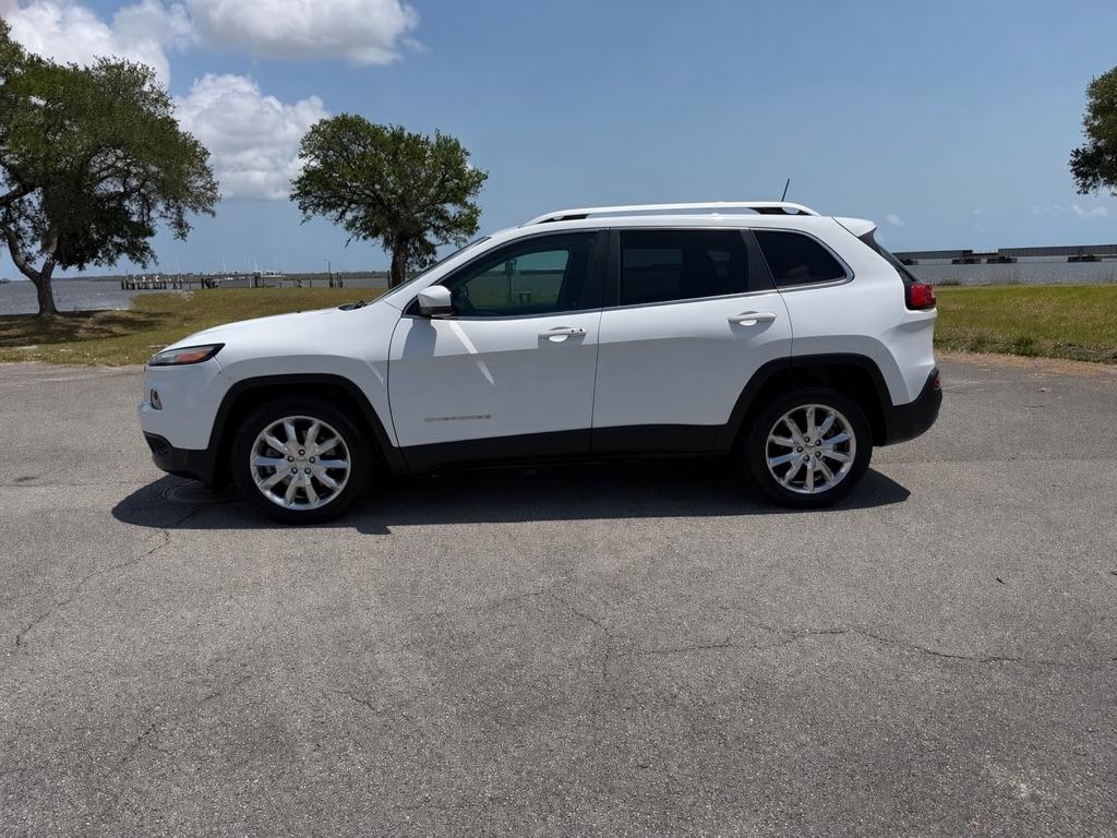 Jeep Cherokee FWD 4dr Limited 2016