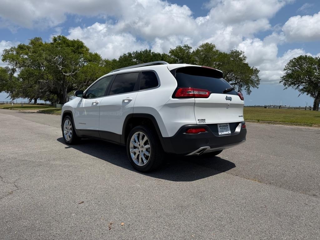 Jeep Cherokee FWD 4dr Limited 2016