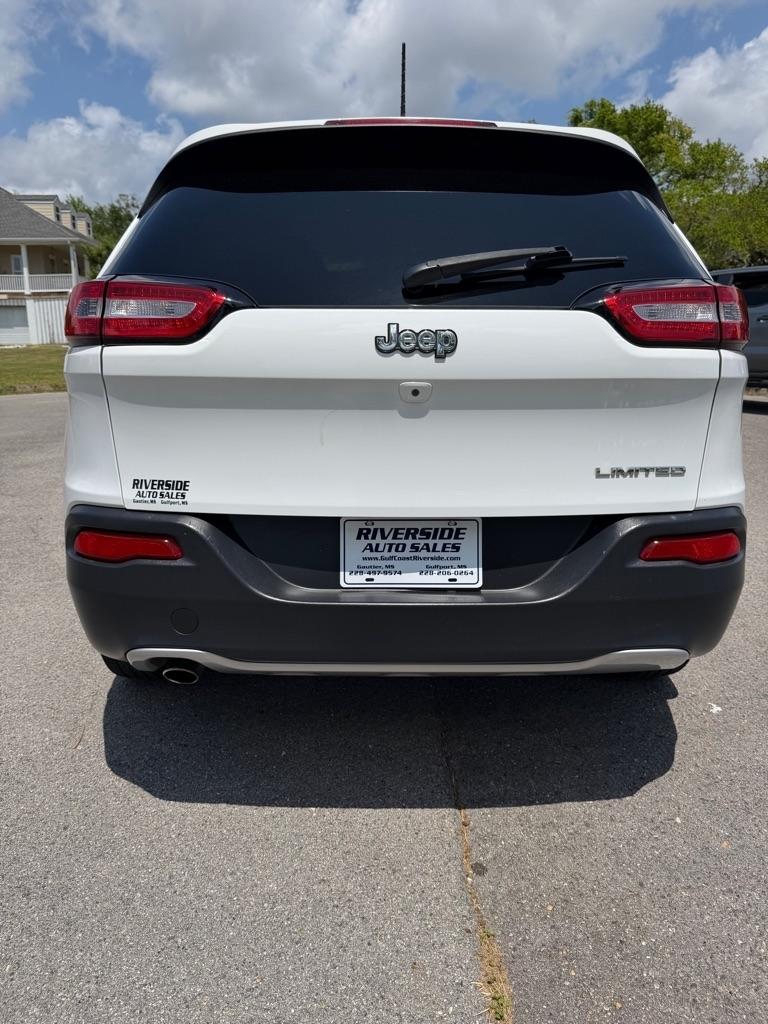 Jeep Cherokee FWD 4dr Limited 2016