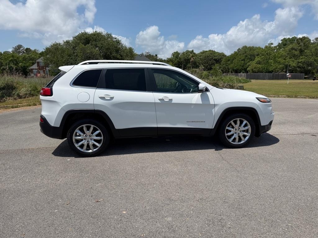 Jeep Cherokee FWD 4dr Limited 2016