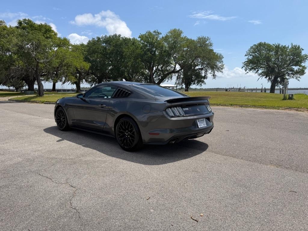 Ford Mustang EcoBoost Fastback 2017