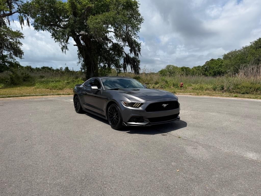 Ford Mustang EcoBoost Fastback 2017